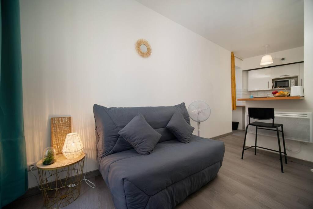 Equipe A Cote/vieux Port/noailles Appartement