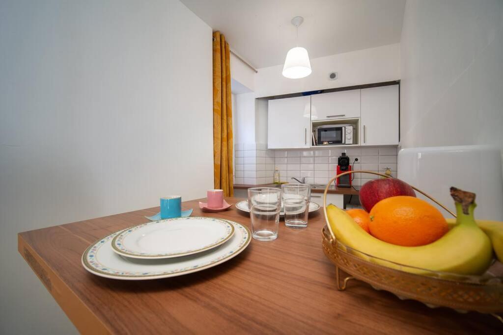 Apartment Equipe A Cote/vieux Port/noailles